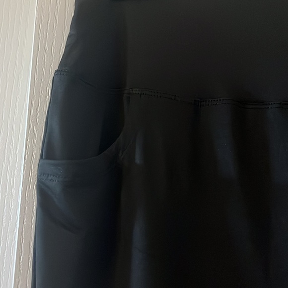NWT Black wide leg yoga pant - Picture 2 of 5